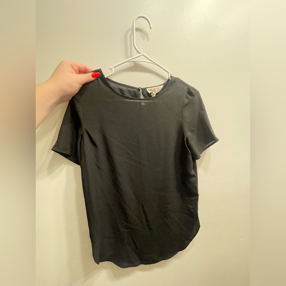 black short sleeve blouse size extra small